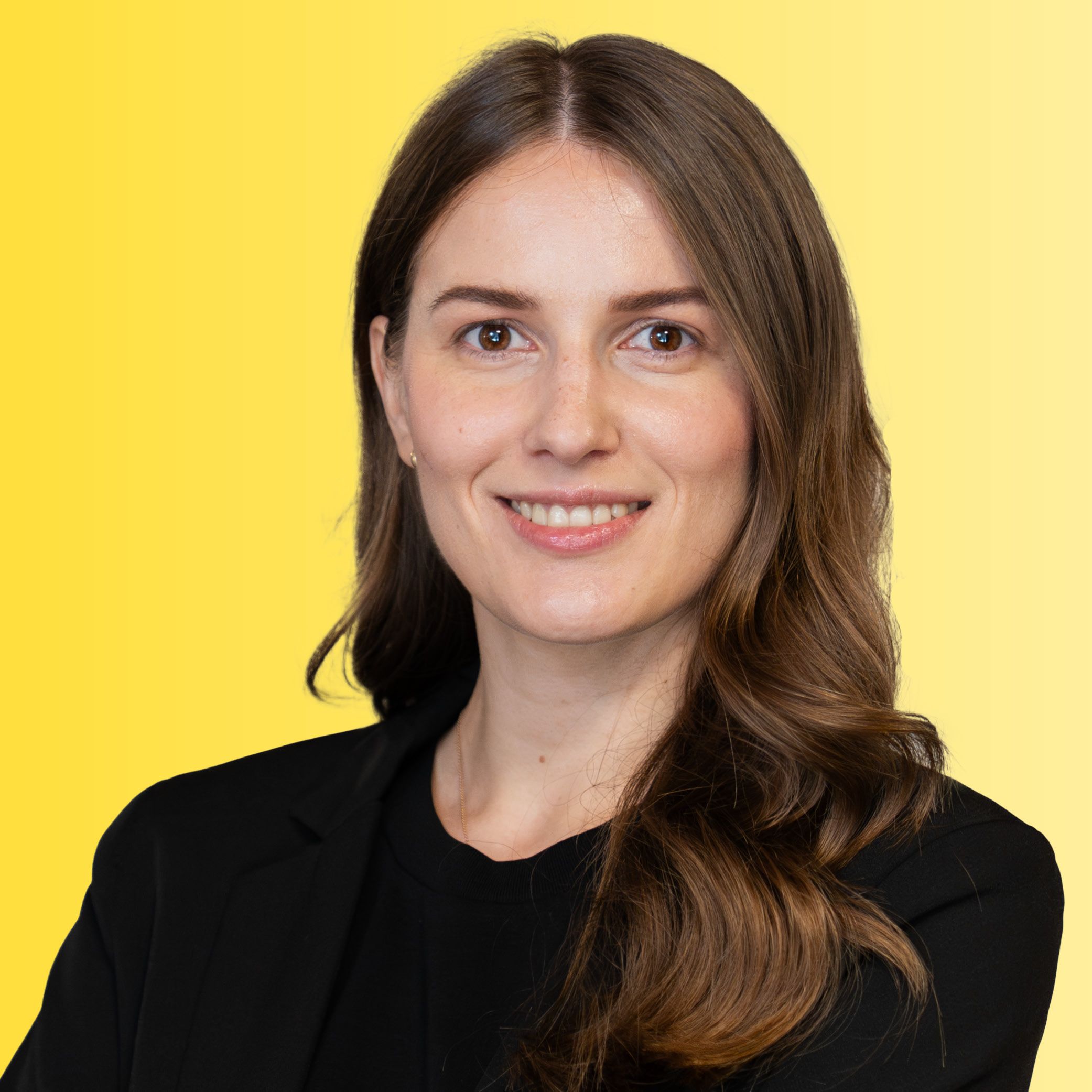 Team member portrait Olena